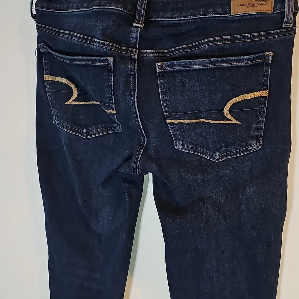 American Eagle Size 6 Super Stretch X Dark Blue Skinny Jeggings - Picture 4 of 8
